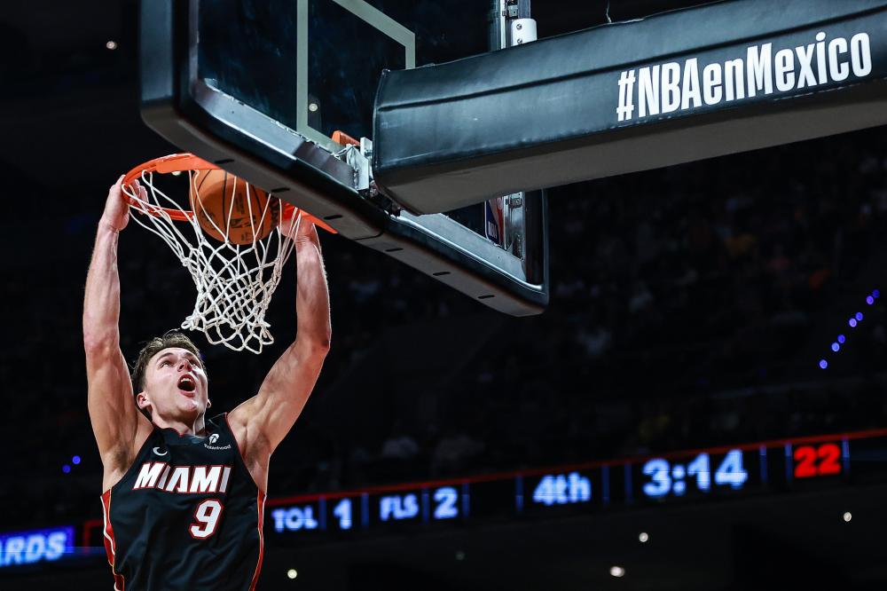 球更不公平 球更不公平