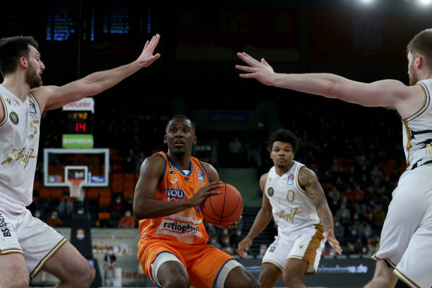 阵灰熊的表 阵灰熊的表